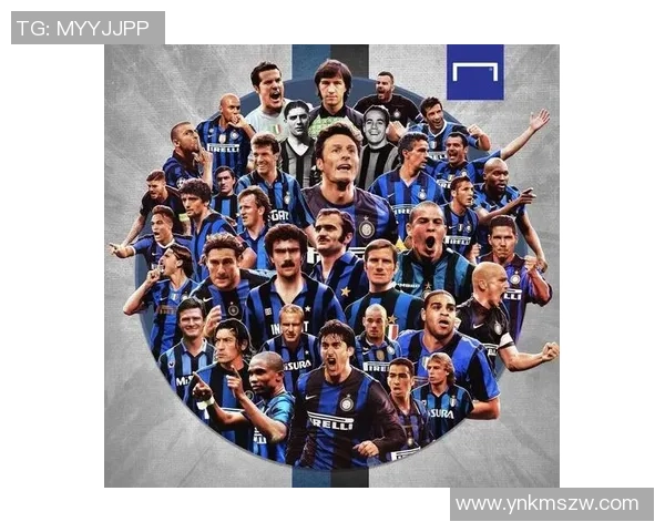 足球传奇齐聚一堂 共谱绿茵荣耀时刻 梦幻合影定格历史经典 足球传奇齐聚一堂 共谱绿茵荣耀时刻 梦幻合影定格历史经典