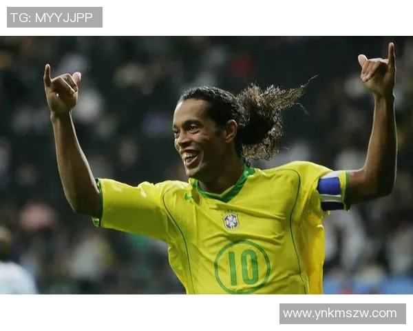 全球历代最强足球球星综合实力排名盘点与巅峰时期表现解析 全球历代最强足球球星综合实力排名盘点与巅峰时期表现解析