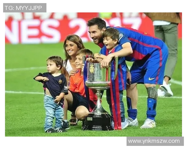 街头采访足球明星 揭开他们不为人知的真实生活与足球背后的故事